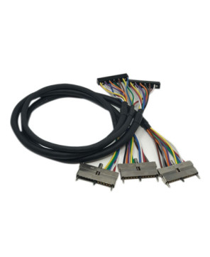 Cisco RF Line Card to RF Switch 1m Network Cable CABRFSW520QTIMM2RF