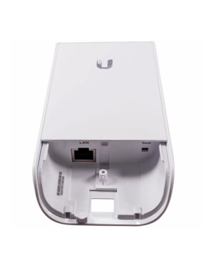 Ubiquiti airMAX Nanostation LOCO M 2.4GHz Indoor/Outdoor CPE LOCOM2